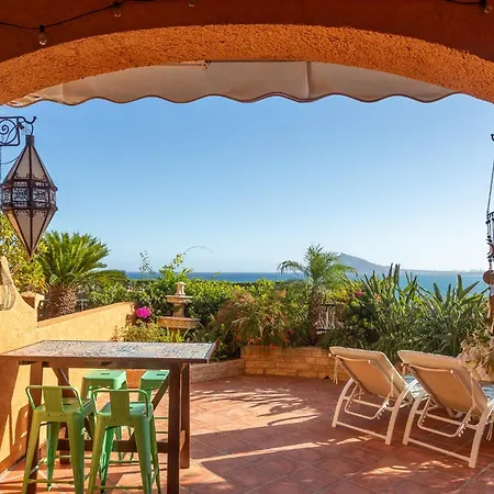 Bay View Apartman *